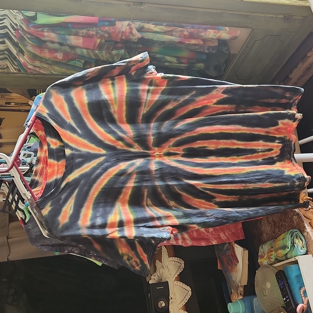 Custom tie-dye